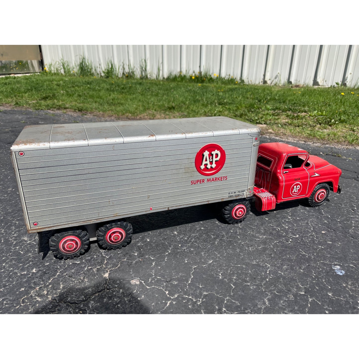 Vintage 1950s Marx A&P Super Markets Toy Truck Cab & Trailer Semi