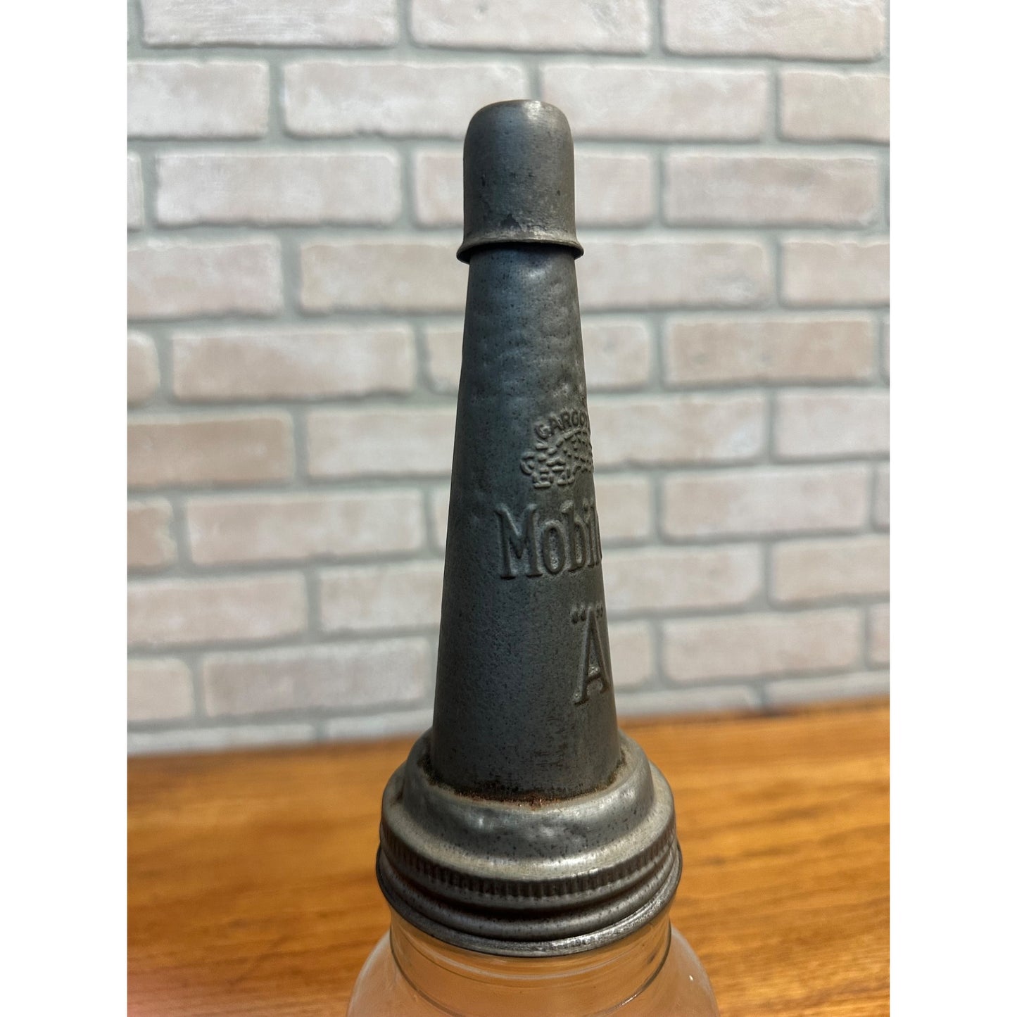 Vintage Mobil Oil Gargyole A Spout w/ Wm Neil & Co. Glass Oil Jar