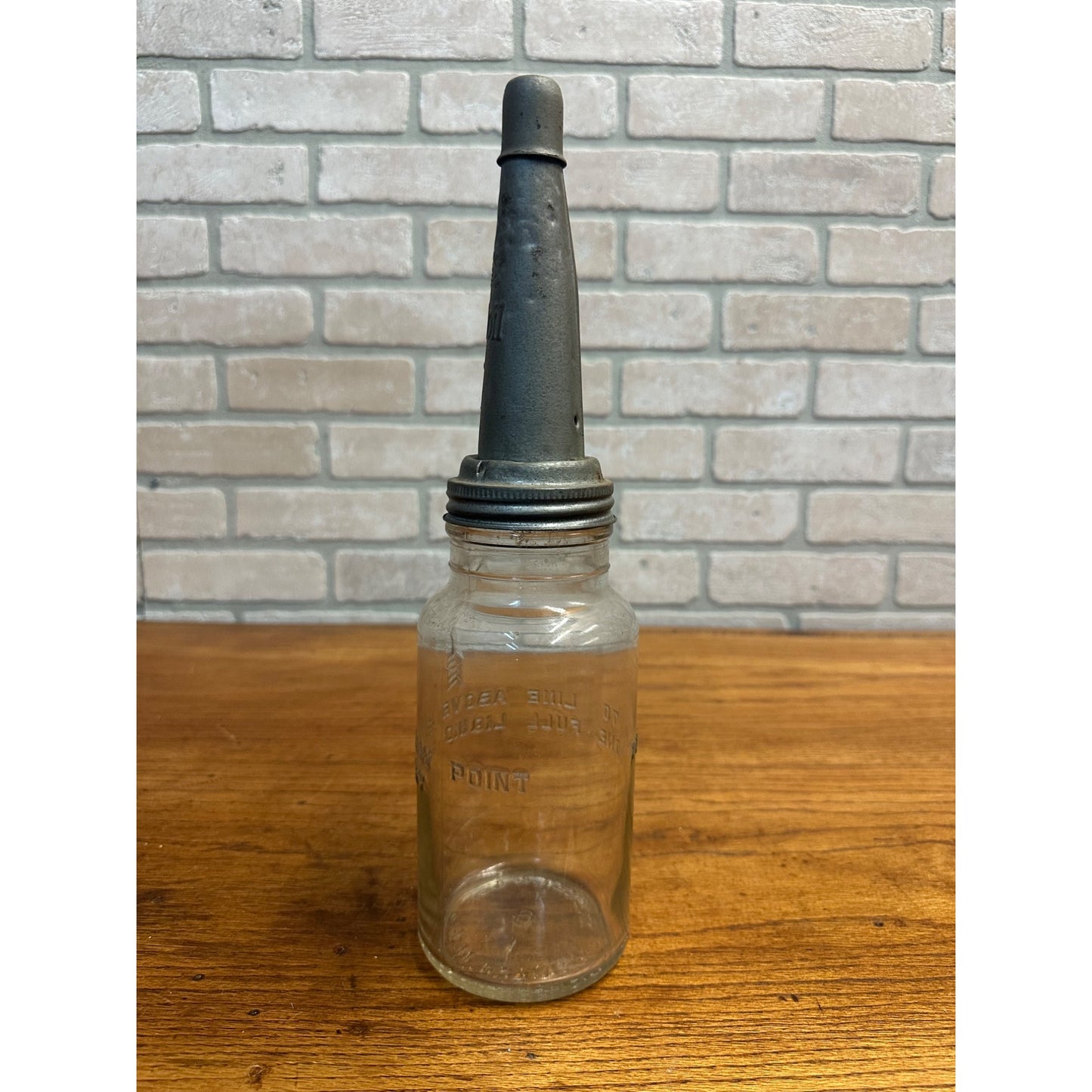 Vintage Mobil Oil Gargyole A Spout w/ Wm Neil & Co. Glass Oil Jar