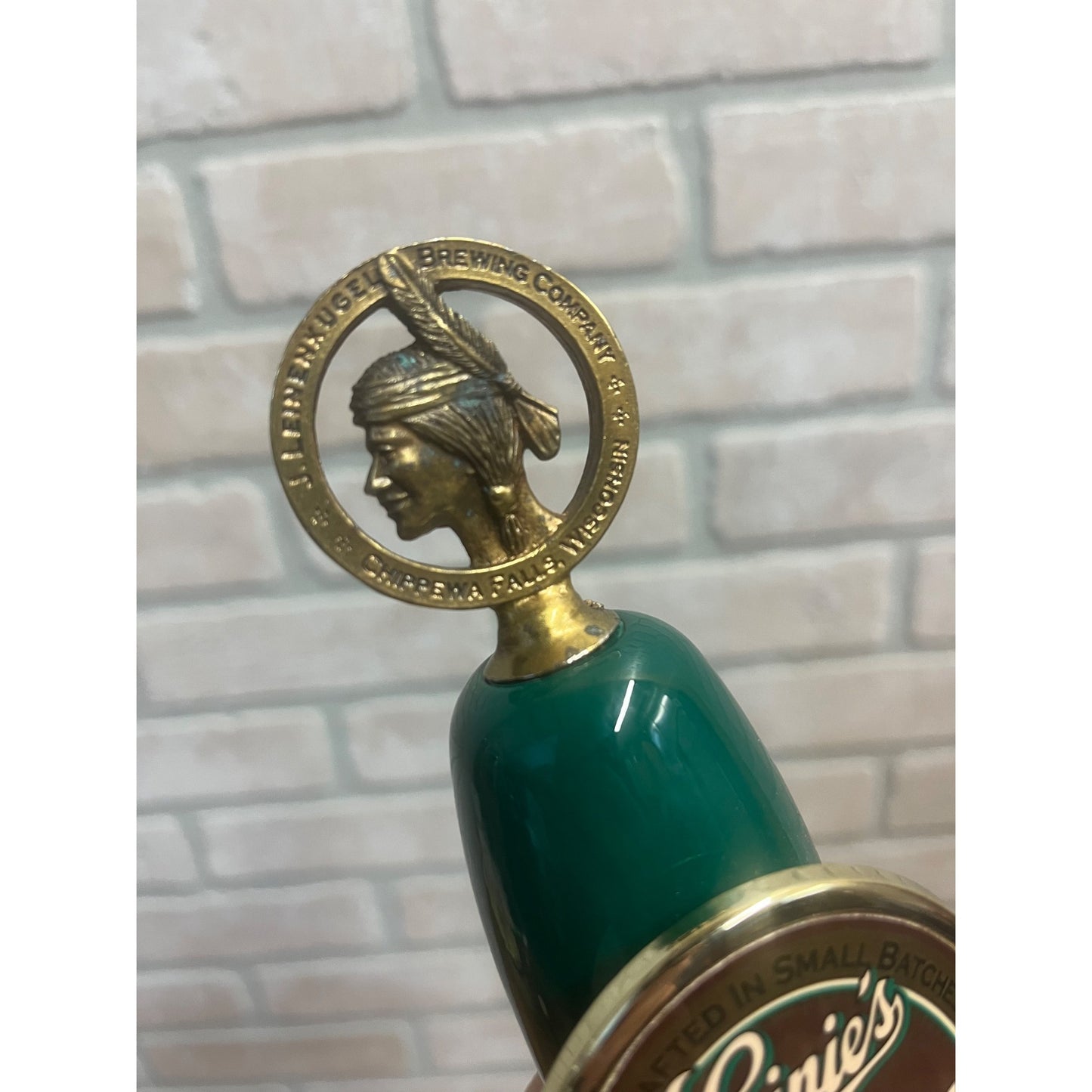 Vintage Leinenkugels Leinies Creamy Draft Beer Tap Handle