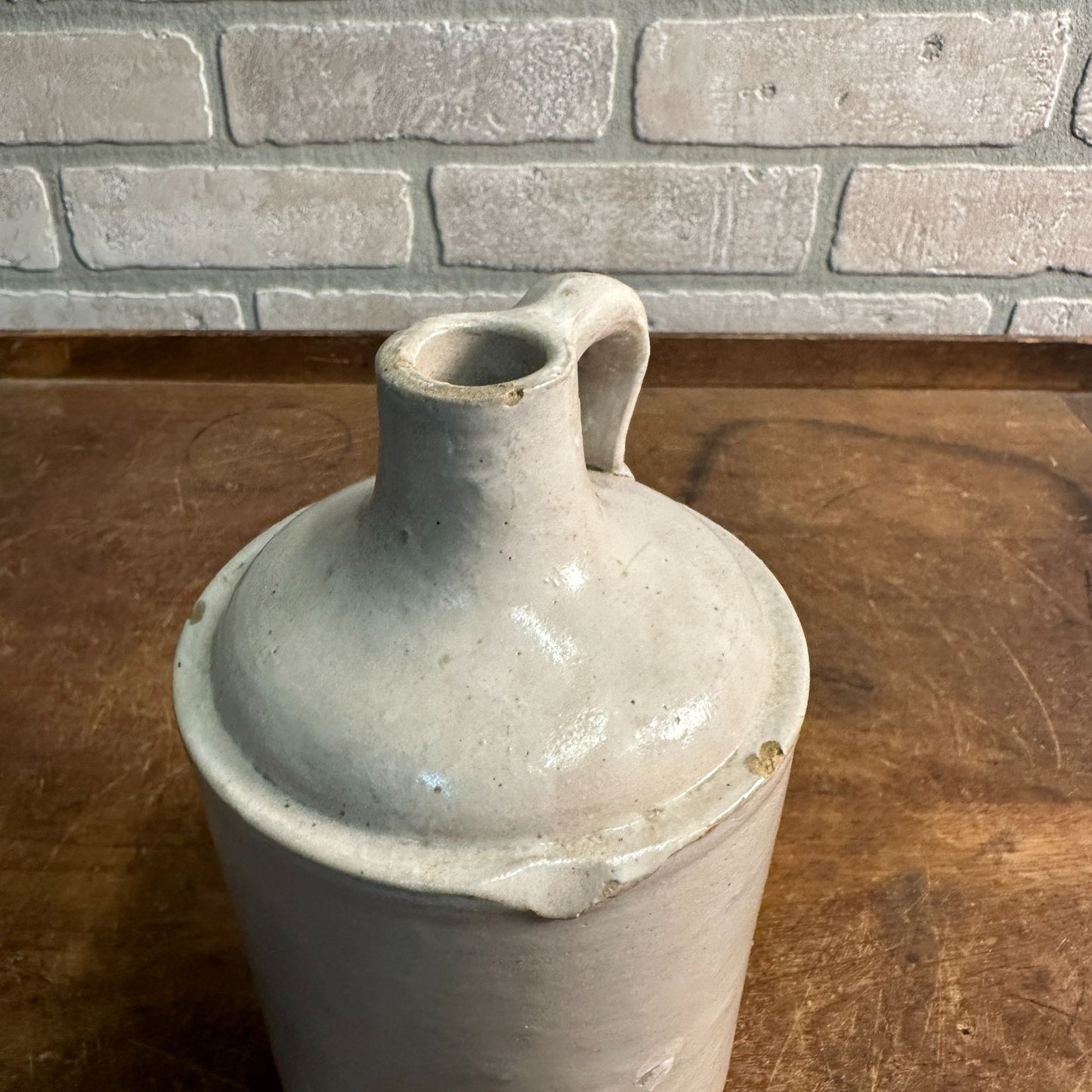 RED WING, MINNESOTA STONEWARE ONE QUART SHOULDER JUG - BOLDLY MARKED!
