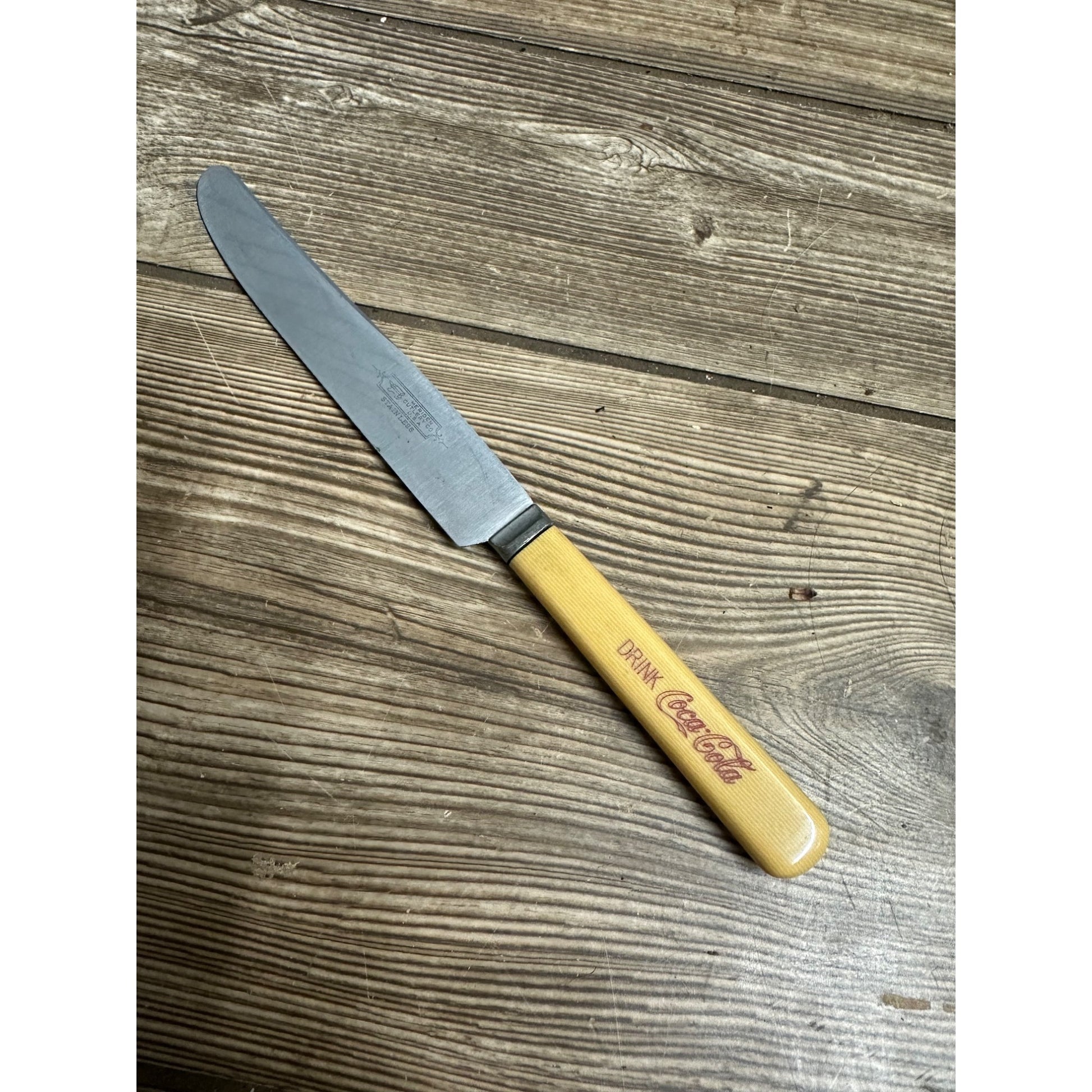 RARE Vintage 1930s Coca Cola Butter Knife Advertising Bakelite Handle Meriden