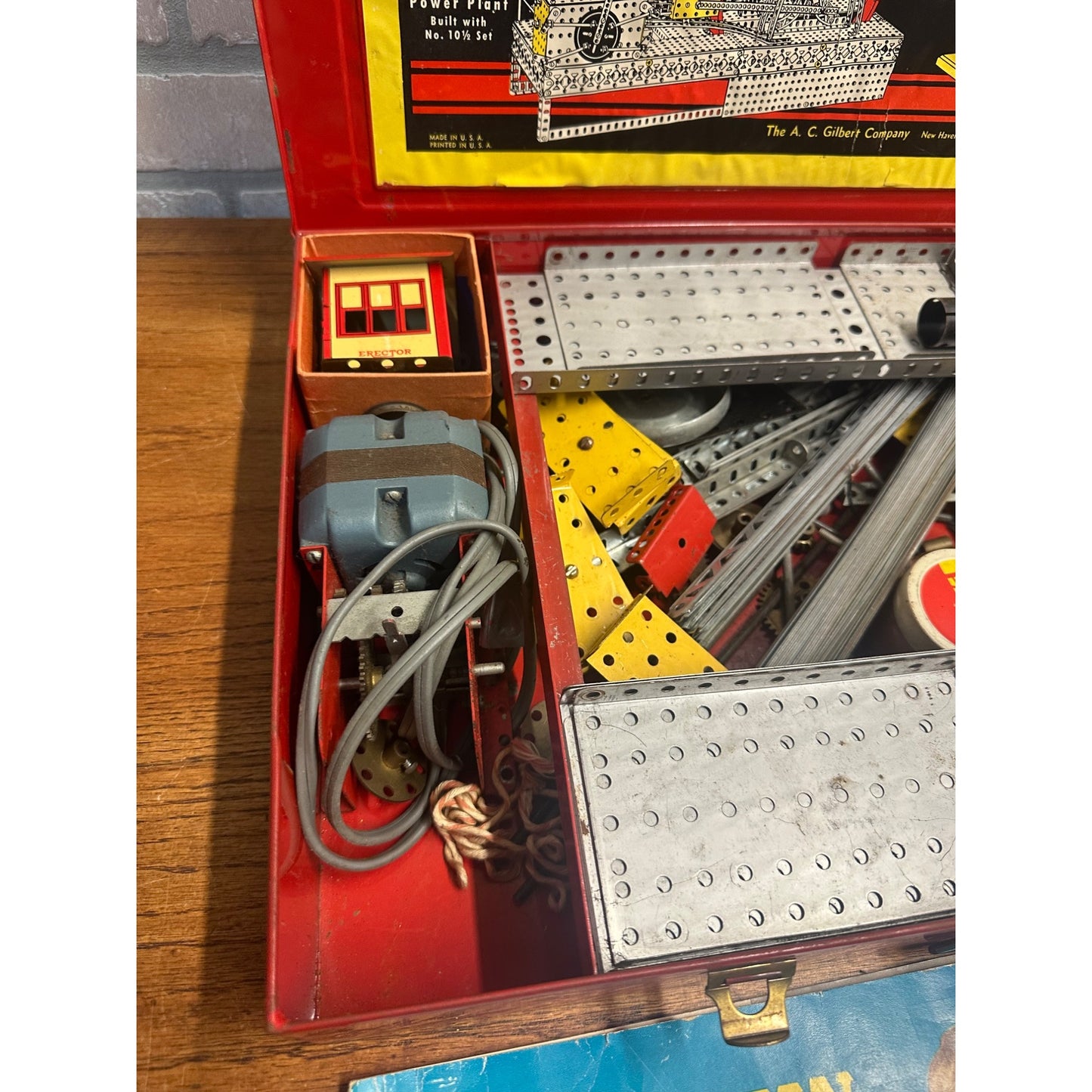 Vintage 1951 Gilbert Erector Set 8 1/2 Electric Giant Ferris Wheel