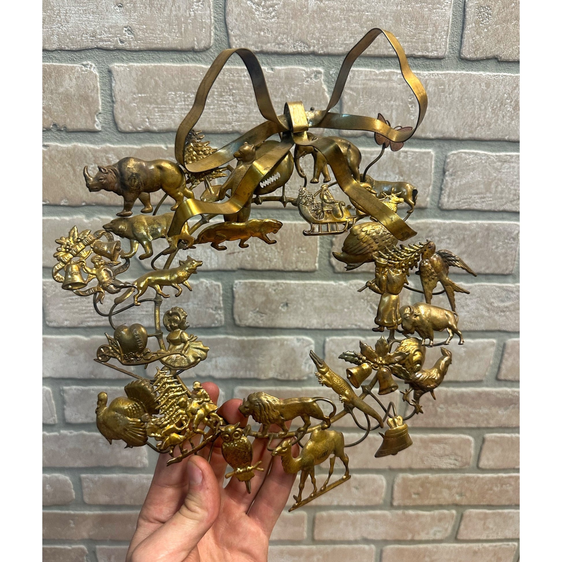 Vintage Dresden Petite Choses Brass 10" Wreath All Season Holiday Santa Halloween