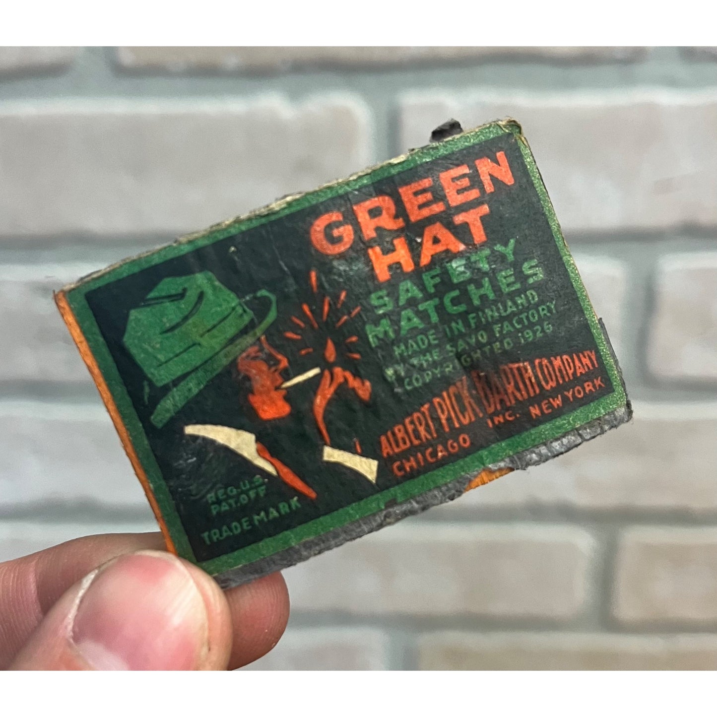 Vintage 1920s Green Hat Safety Matches Box Cover Label Advertising