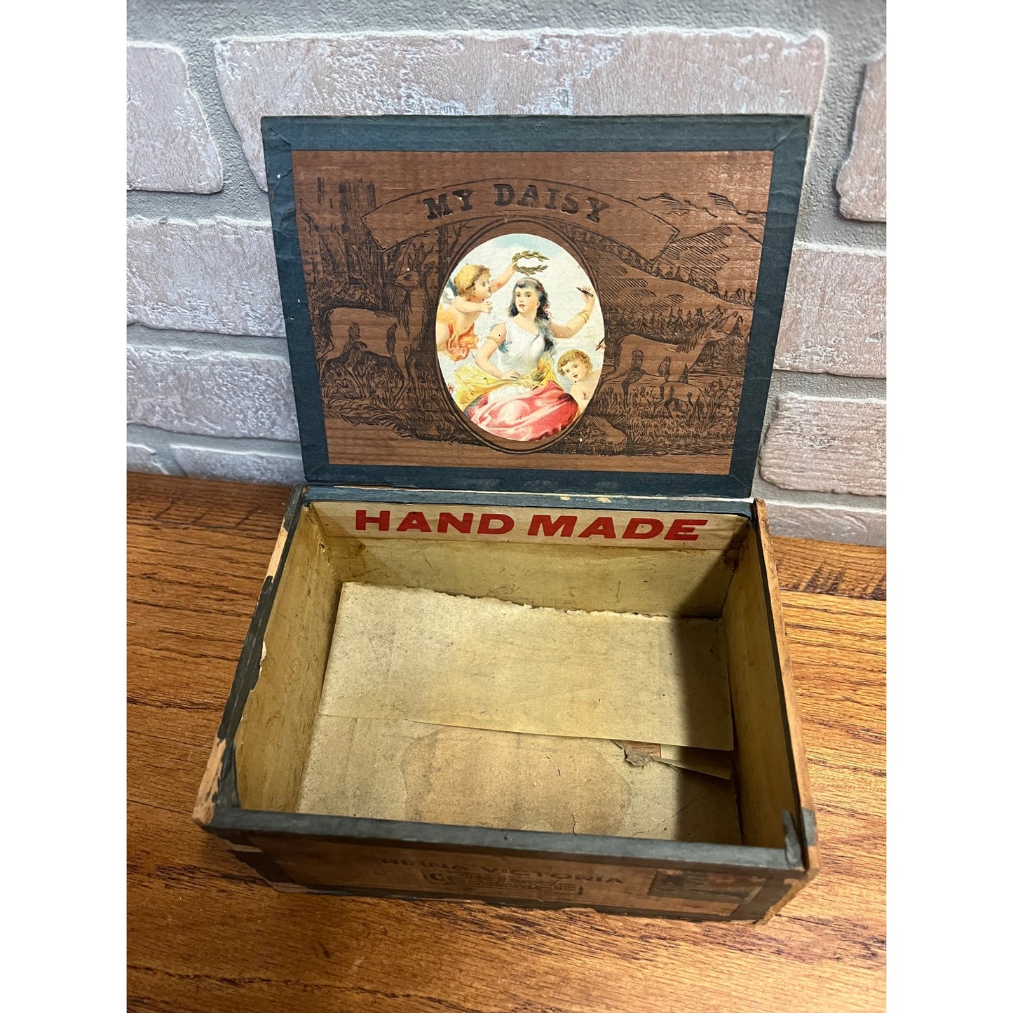 Vintage 1920s My Daisy Wooden Cigar Box Port Washington Wis Wisconsin Zausch