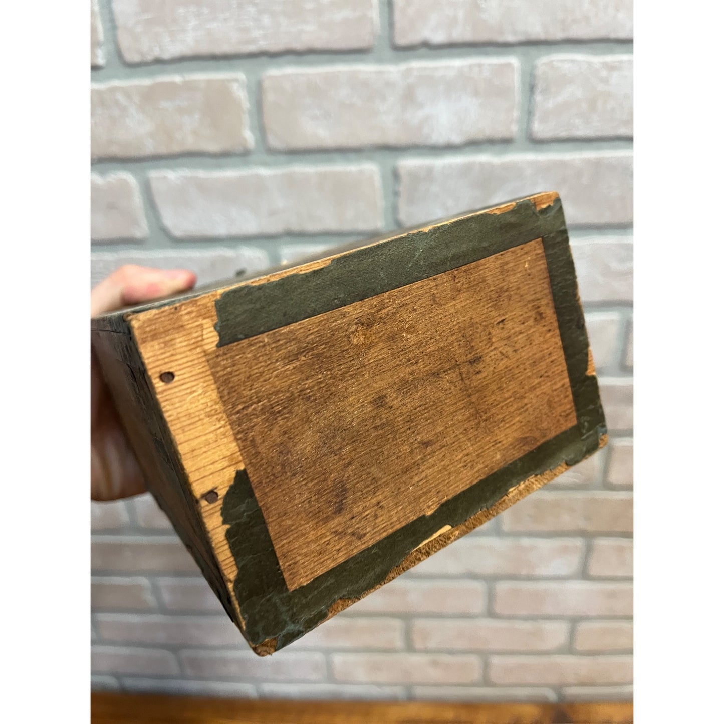 Vintage 1920s My Daisy Wooden Cigar Box Port Washington Wis Wisconsin Zausch