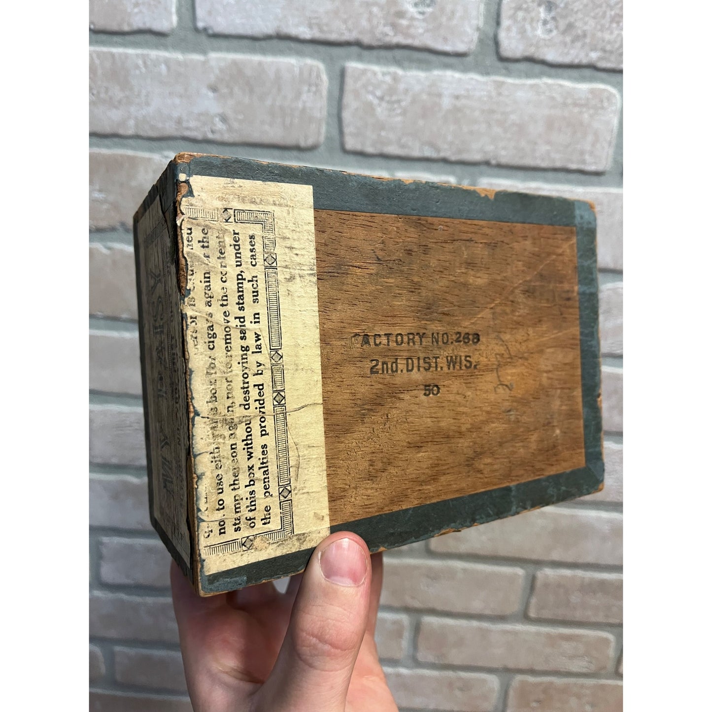 Vintage 1920s My Daisy Wooden Cigar Box Port Washington Wis Wisconsin Zausch