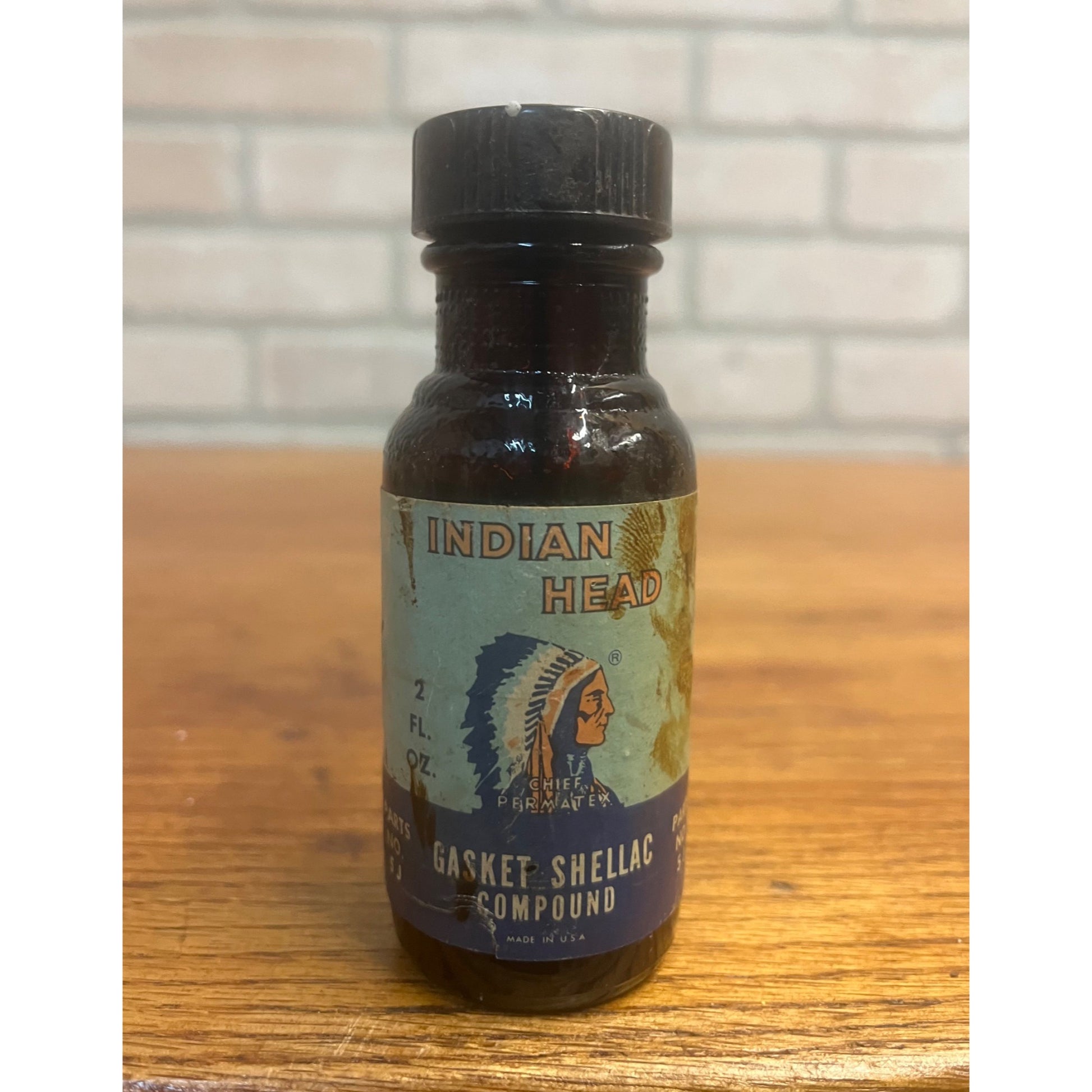 Vintage Indian Head Gasket Shellac Compound 2 oz Bottle w/ Lid