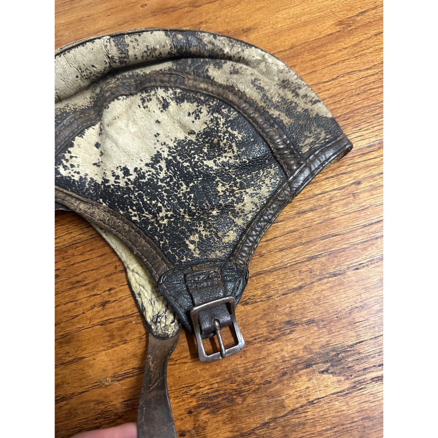 Antique Early 1900s Leather Motorcycle or Aviator Pilot's Leather Skull Cap