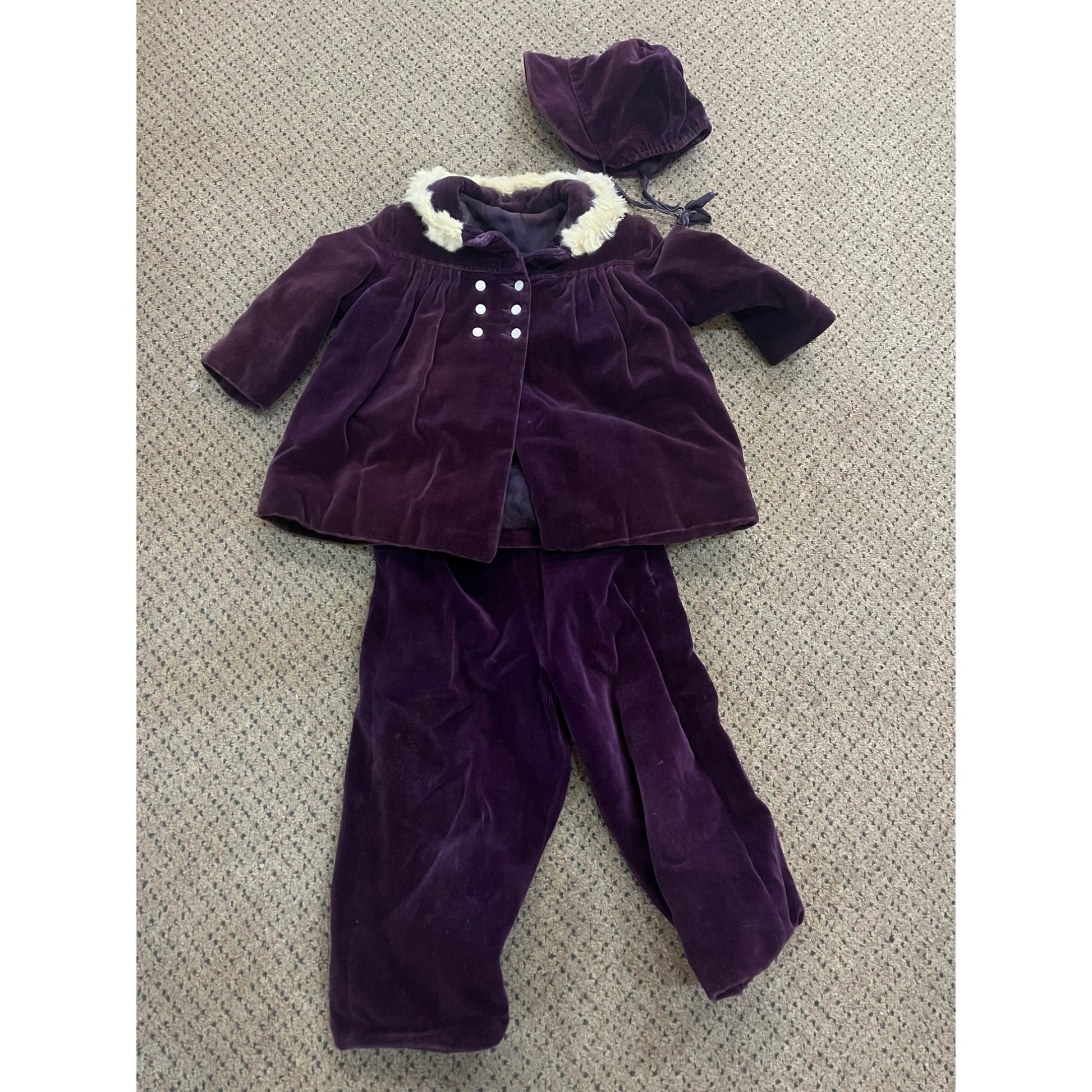 Vintage CUTE TOGS Girls Velvet Coat Purple w/ Hat Bonnet & Pants Faux Fur