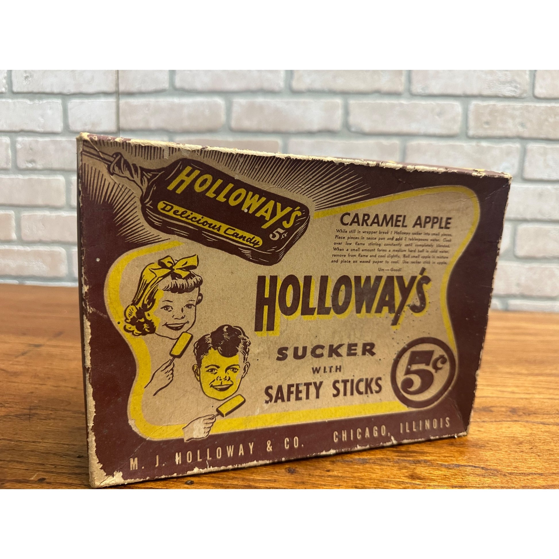 Vintage Holloway's 5 Cent Candy Store Display Box 1940s Carmel Apple Suckers