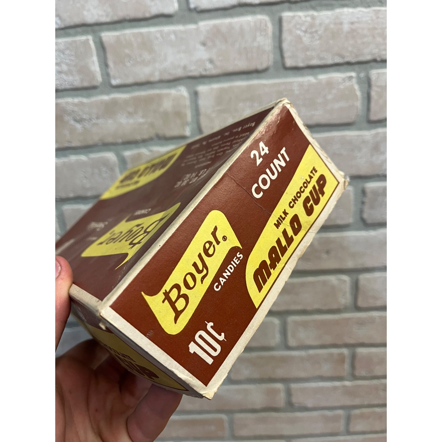 Vintage Boyer Candies Mallo Cup Candy Bar Empty Cardboard Store Display Box