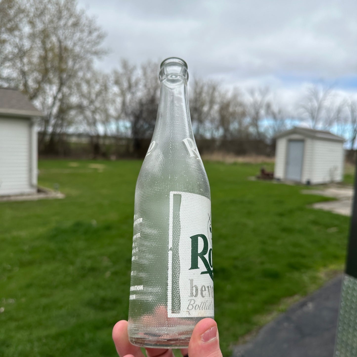 Vintage Roxo Beverages Waukesha Soda Bottle ACL 12oz