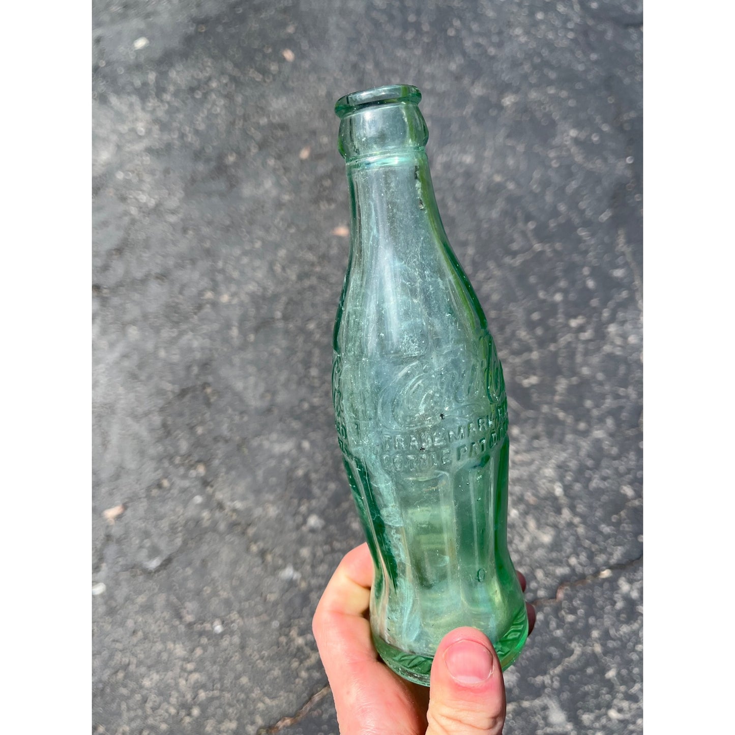 Antique Coca-Cola Coke Glass Bottle Hobbleskirt Dec 25 1923 Milwaukee WI