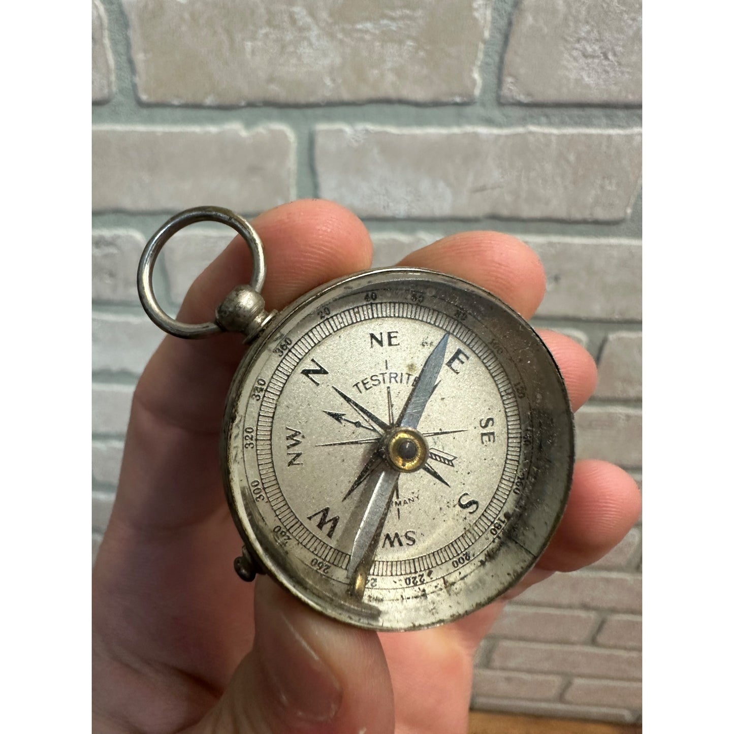 Vintage Testrite Germany Pocket Compass 1.5" Hunting Camping Outdoorsman