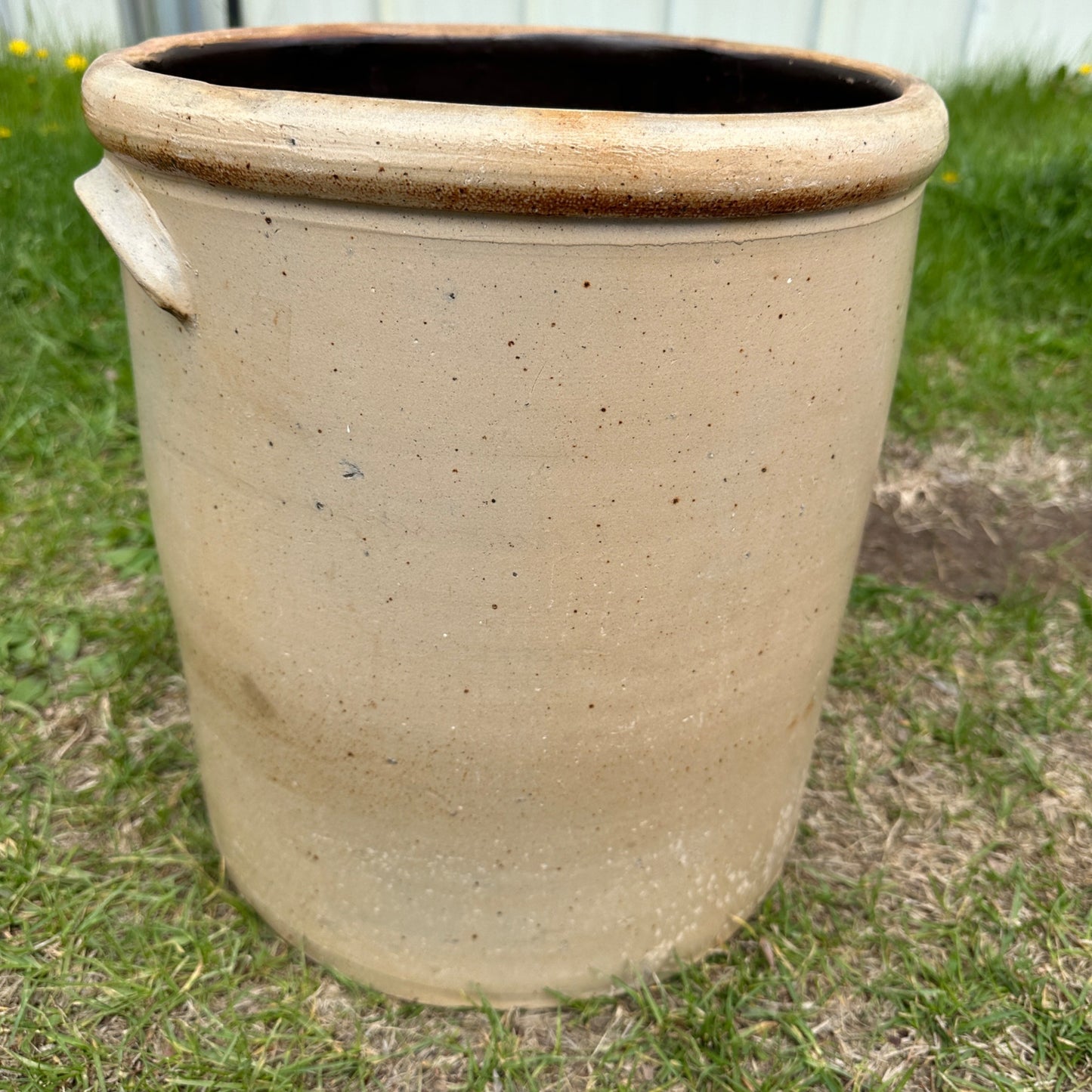Antique 6 Gallon L.M. Pierron Milwaukee Stoneware Crock Salt Glaze