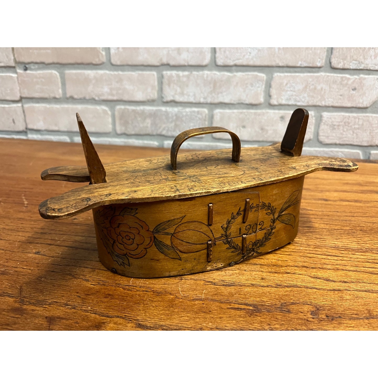 Antique Primitive 1902 Norwegian Butter Box Bentwood 11" Tine Floral Painted