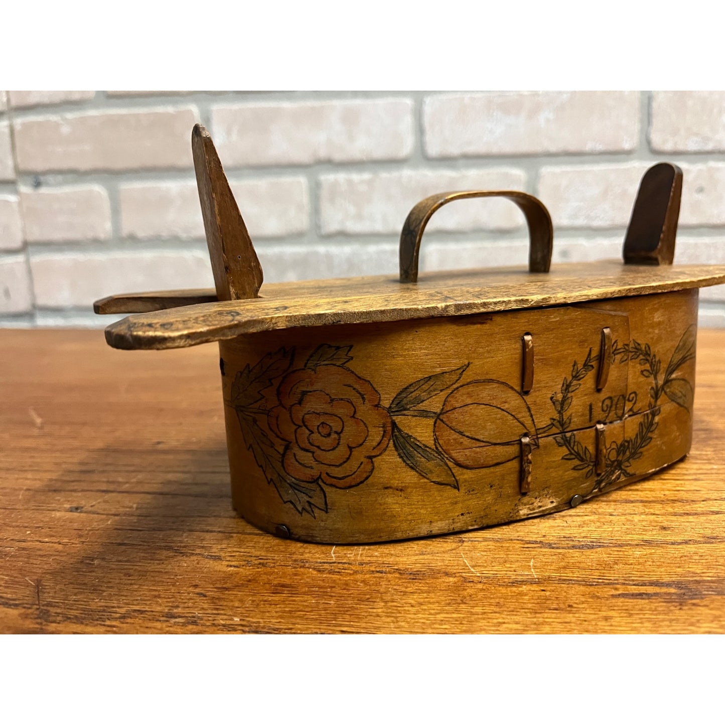 Antique Primitive 1902 Norwegian Butter Box Bentwood 11" Tine Floral Painted