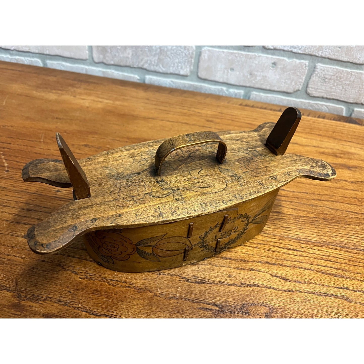 Antique Primitive 1902 Norwegian Butter Box Bentwood 11" Tine Floral Painted