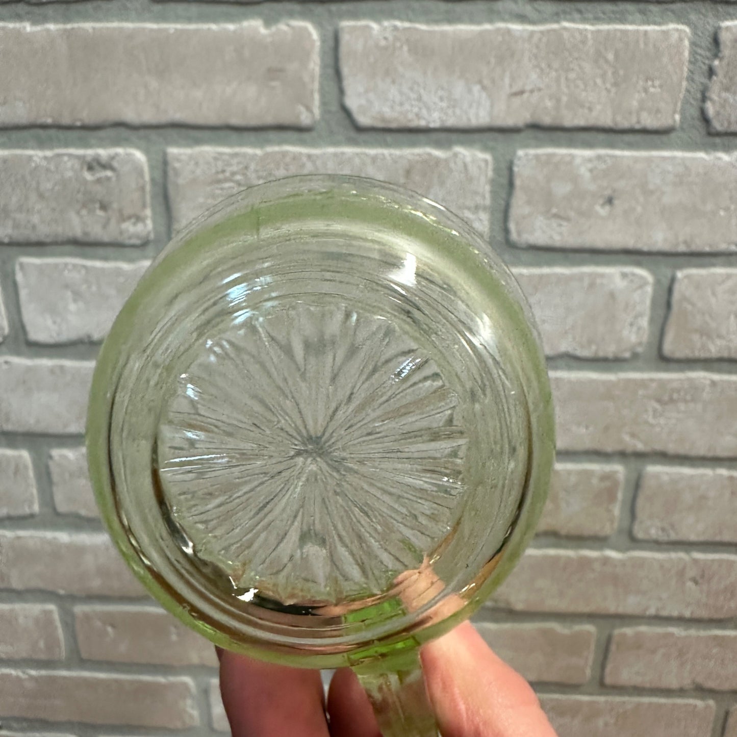 (4) Uranium Glass Anchor Hocking Coffee Punch Tea Cups Roulette Depression