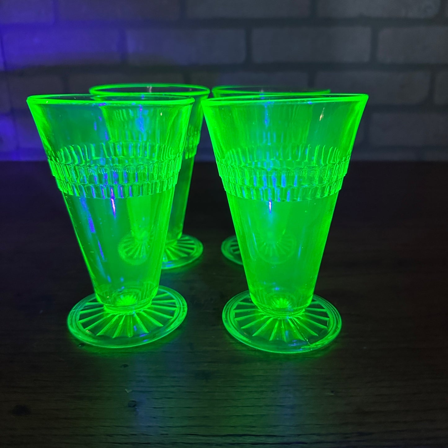 4pc Anchor Hocking Roulette Ice Tea Tumblers Uranium Vasline Depression Glass