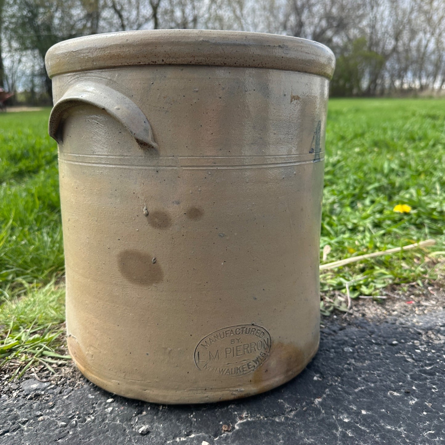 Antique 4 Gallon L.M. Pierron Milwaukee Wisconsin Stoneware Crock Salt Glaze