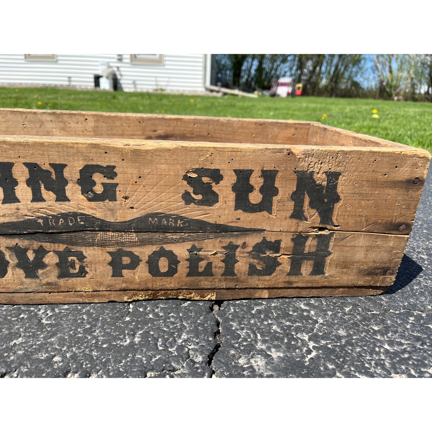 Vintage Rising Sun Stove Polish Wooden Crate Box Morse Bros Canon Mass.