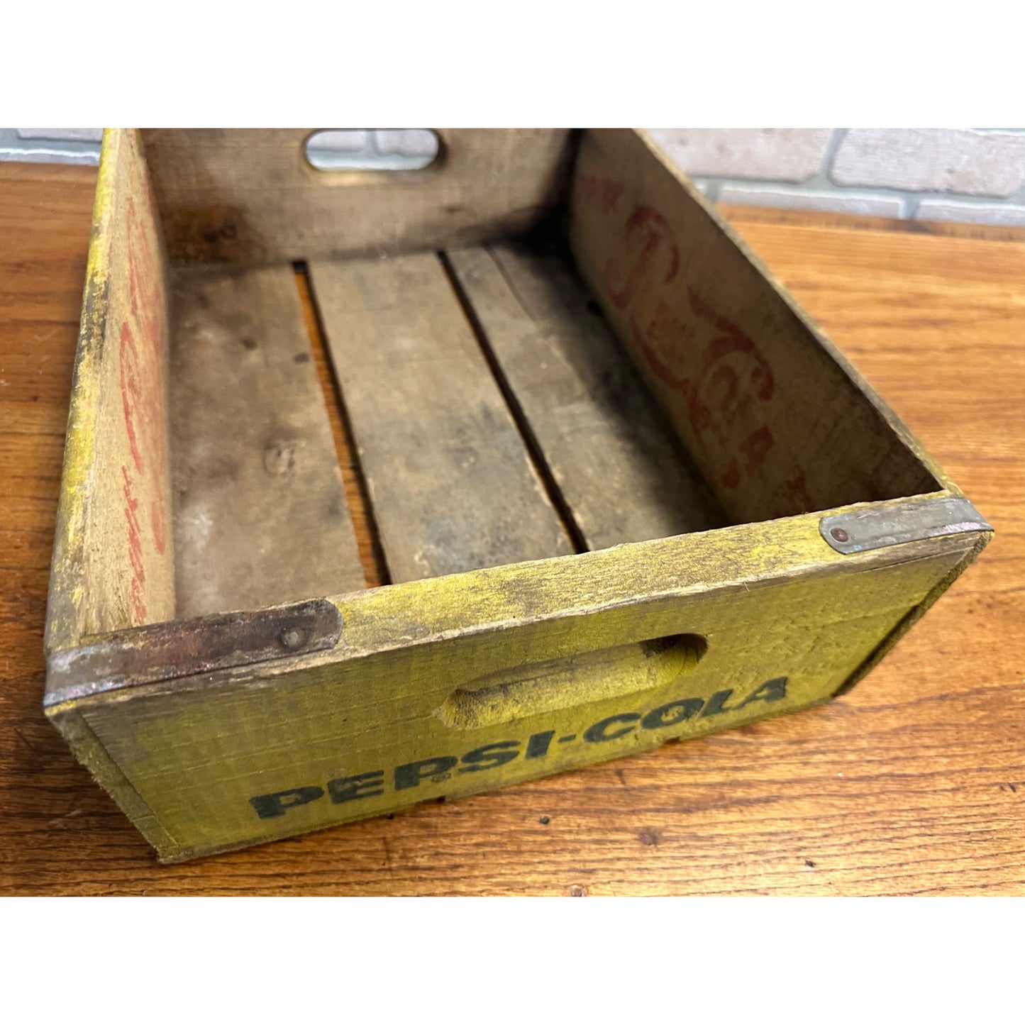 Vintage Wooden Soda Crate Pepsi-Cola-32 Wood Box - Great Condition