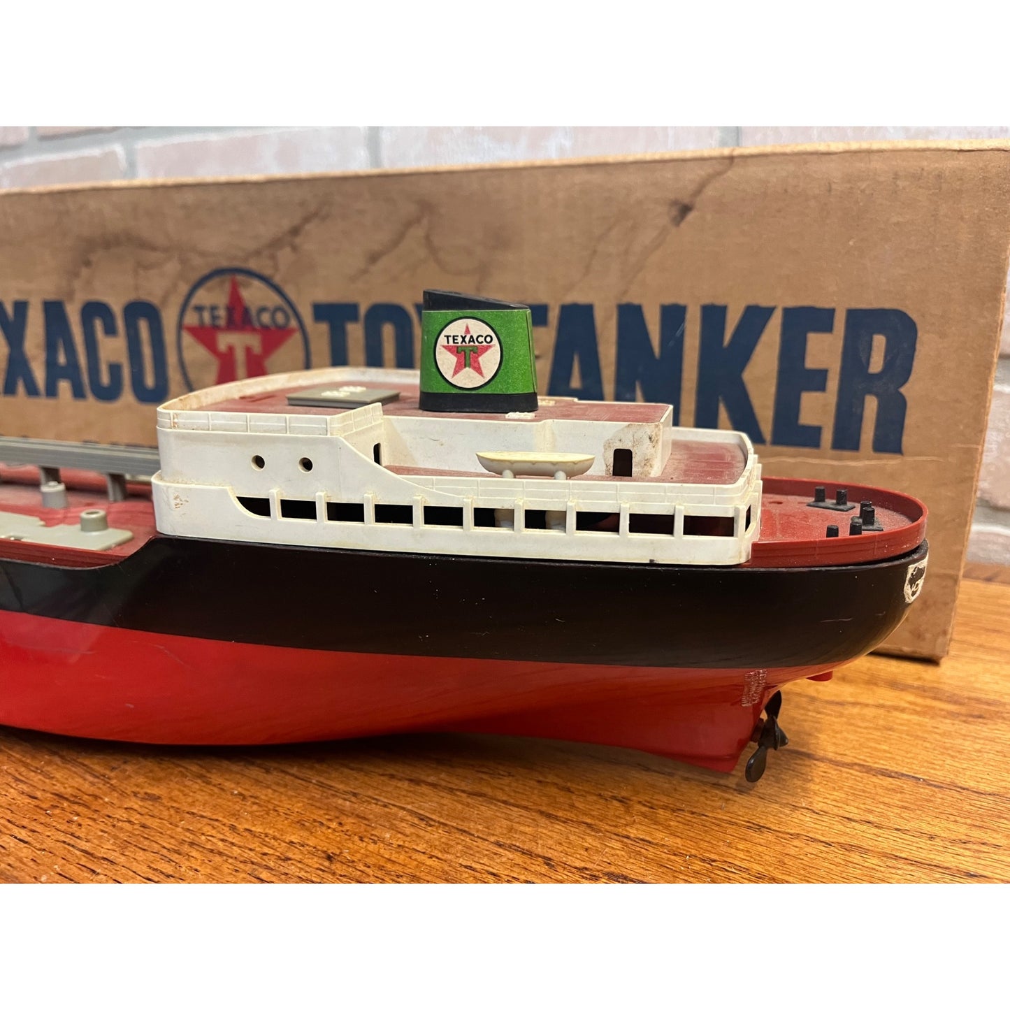 Vintage 1960s SS Texaco North Dakota Oil Tanker Ship Model Toy Original Box
