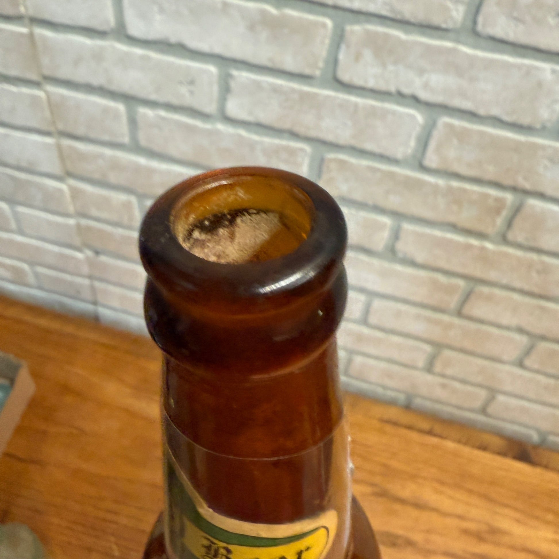 Vintage Walter's Family Beer IRTP Label Bottle Eau Claire Wisconsin 12oz WI Rare