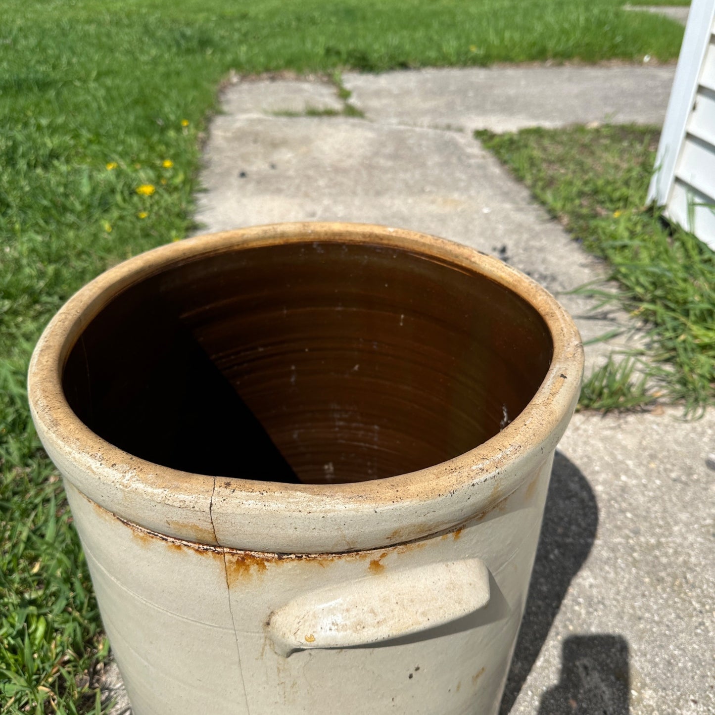 Large 10 Gallon Stoneware Crock Cracked - AS-IS