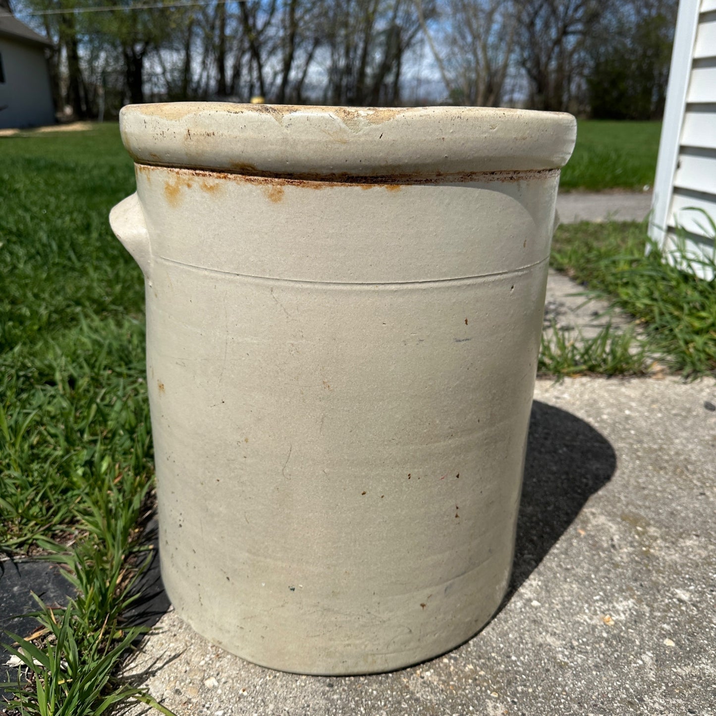 Large 10 Gallon Stoneware Crock Cracked - AS-IS