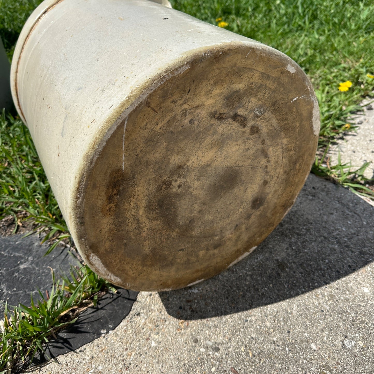 Large 10 Gallon Stoneware Crock Cracked - AS-IS