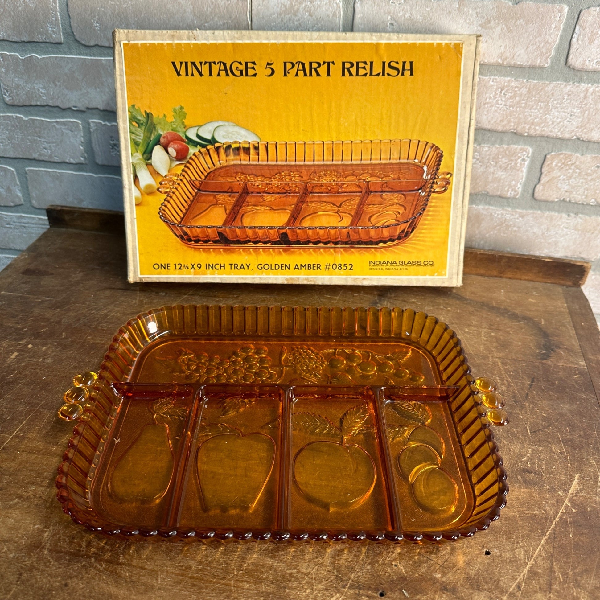 Vintage Indiana Glass Divided Relish Fruit Serving Dish Golden Amber 5 Part NOS