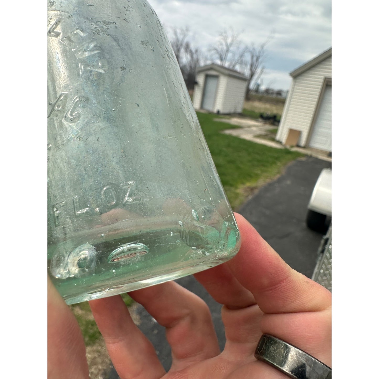 SCARCE Halbach & Lenz Fond du Lac Wisconsin Soda Bottle 8oz