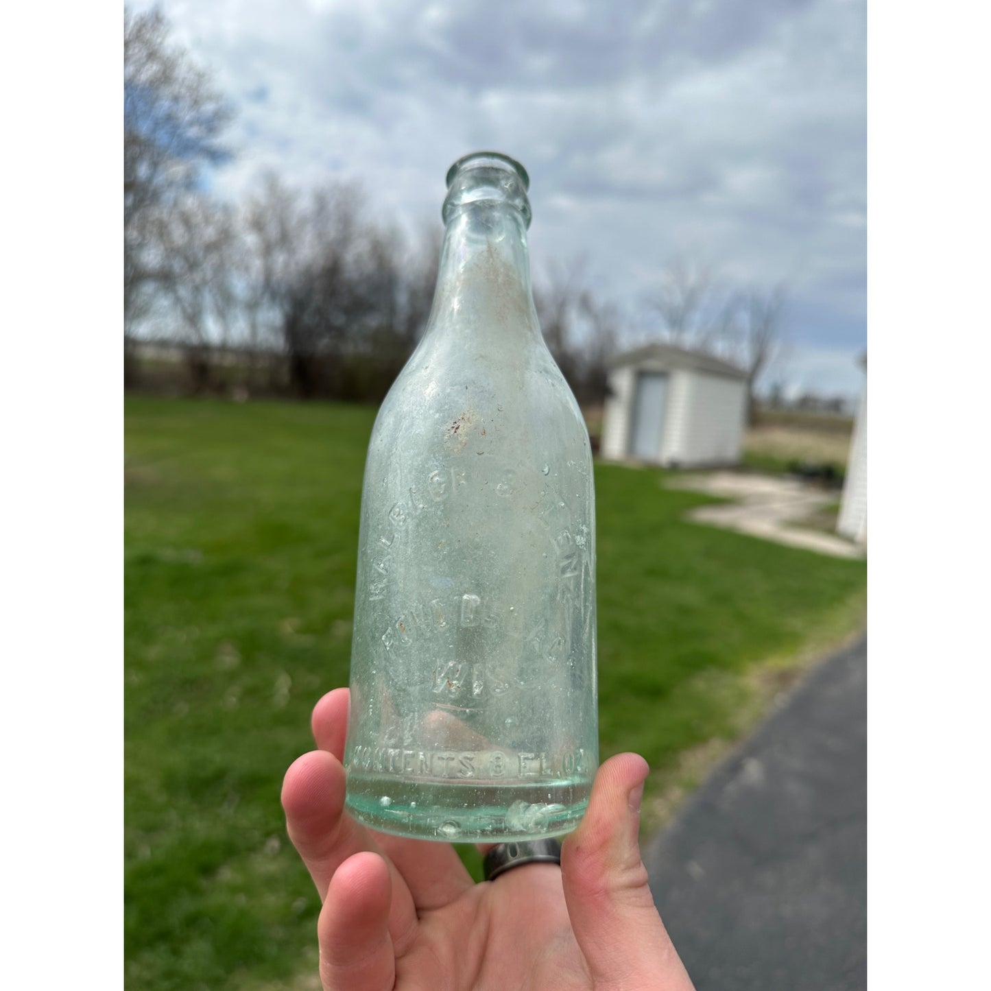 SCARCE Halbach & Lenz Fond du Lac Wisconsin Soda Bottle 8oz