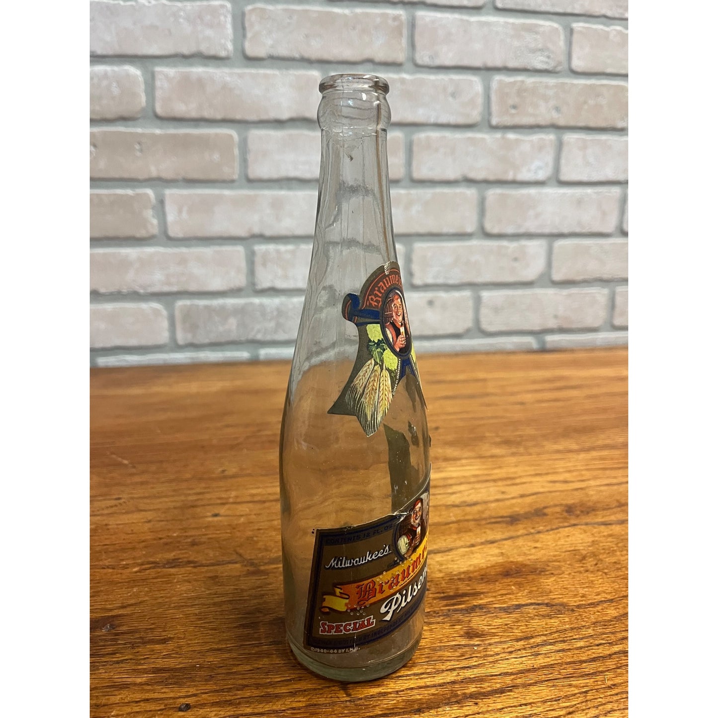Vintage 1940s Braumeister Pilsner Beer Bottle Milwaukee WI Labels