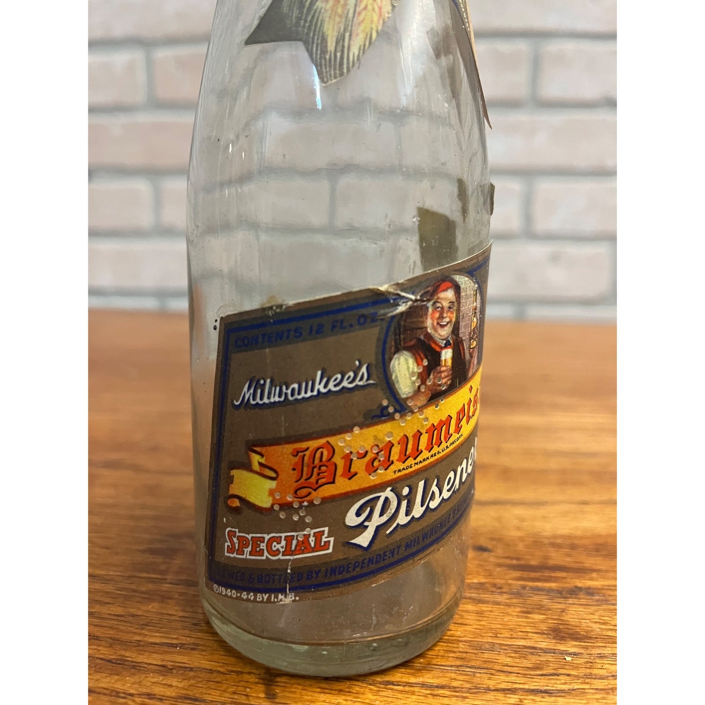 Vintage 1940s Braumeister Pilsner Beer Bottle Milwaukee WI Labels