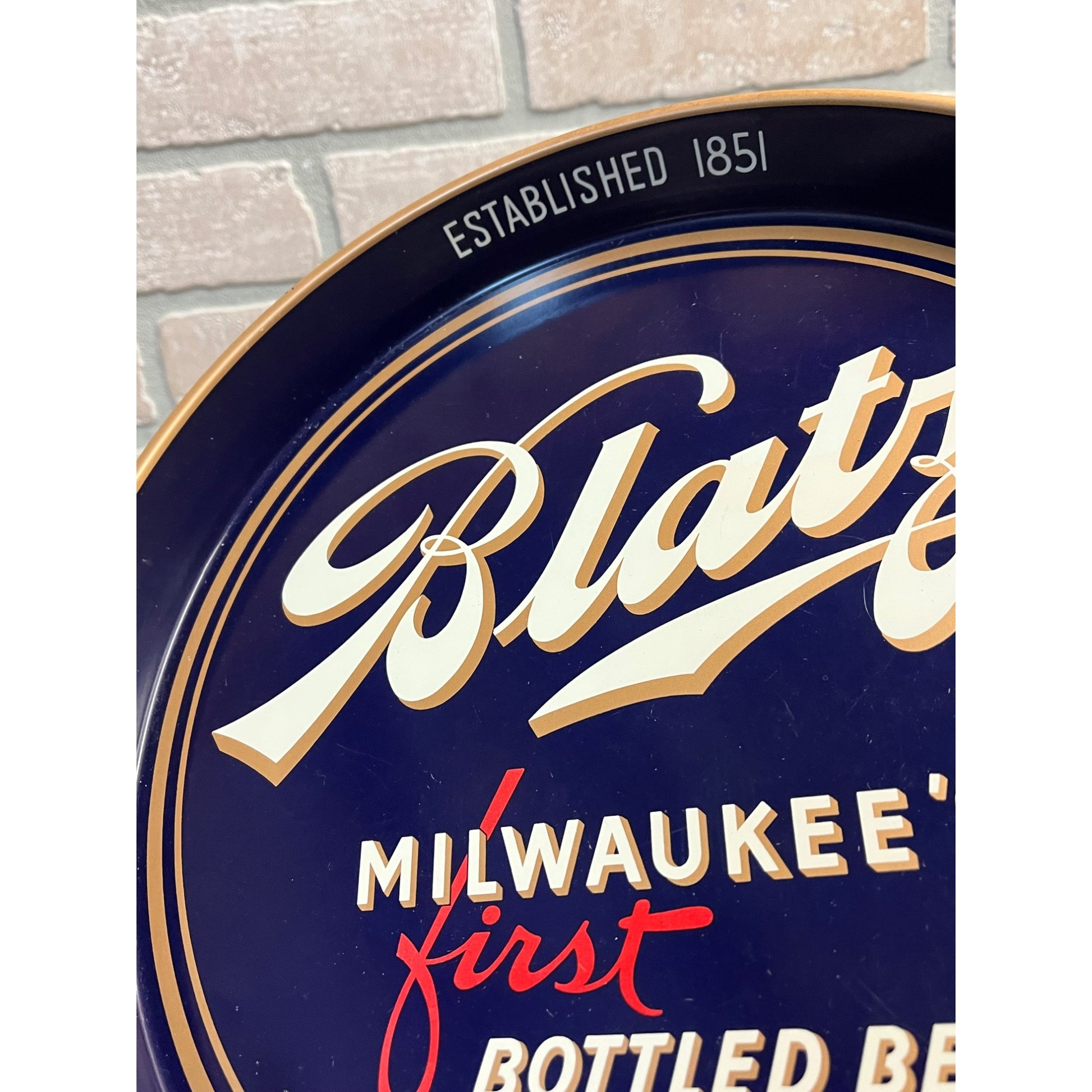 Vintage c1942 Blatz Milwaukee Beer Tray Wisconsin Wis 13" -- CLEAN