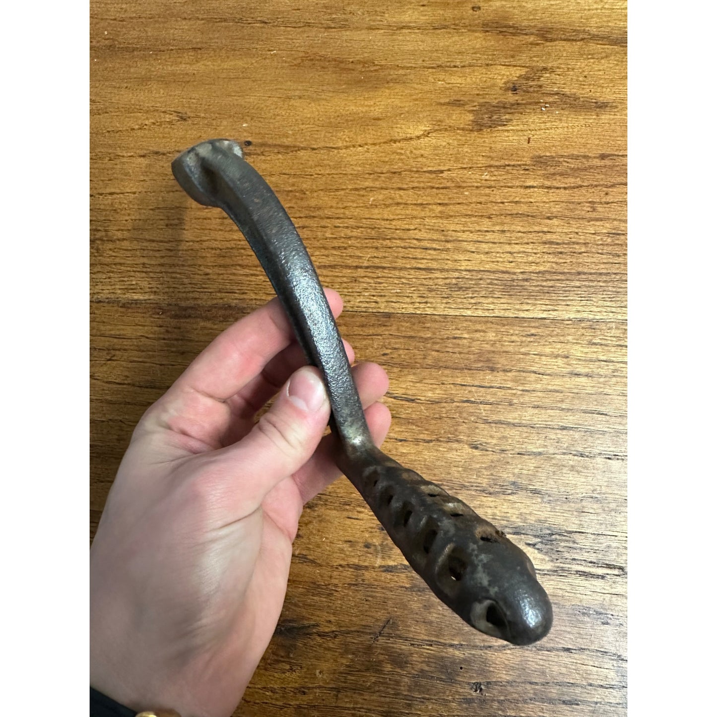 Antique Cast Iron Range Stove Tool Grate Shaker Handle Crank Triangle