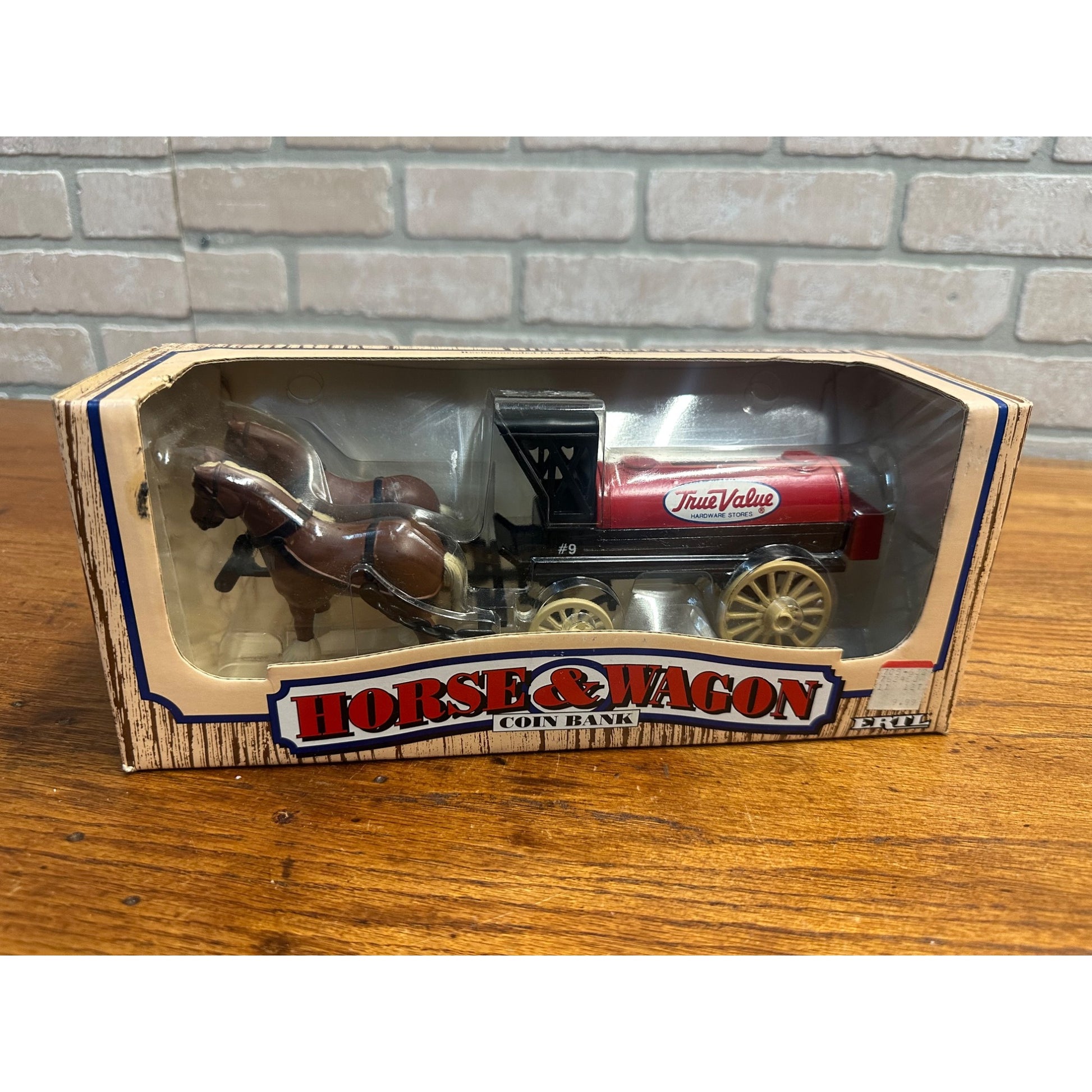 ERTL True Value Hardware Die Cast Horse Tanker Wagon Coin Bank New In Box