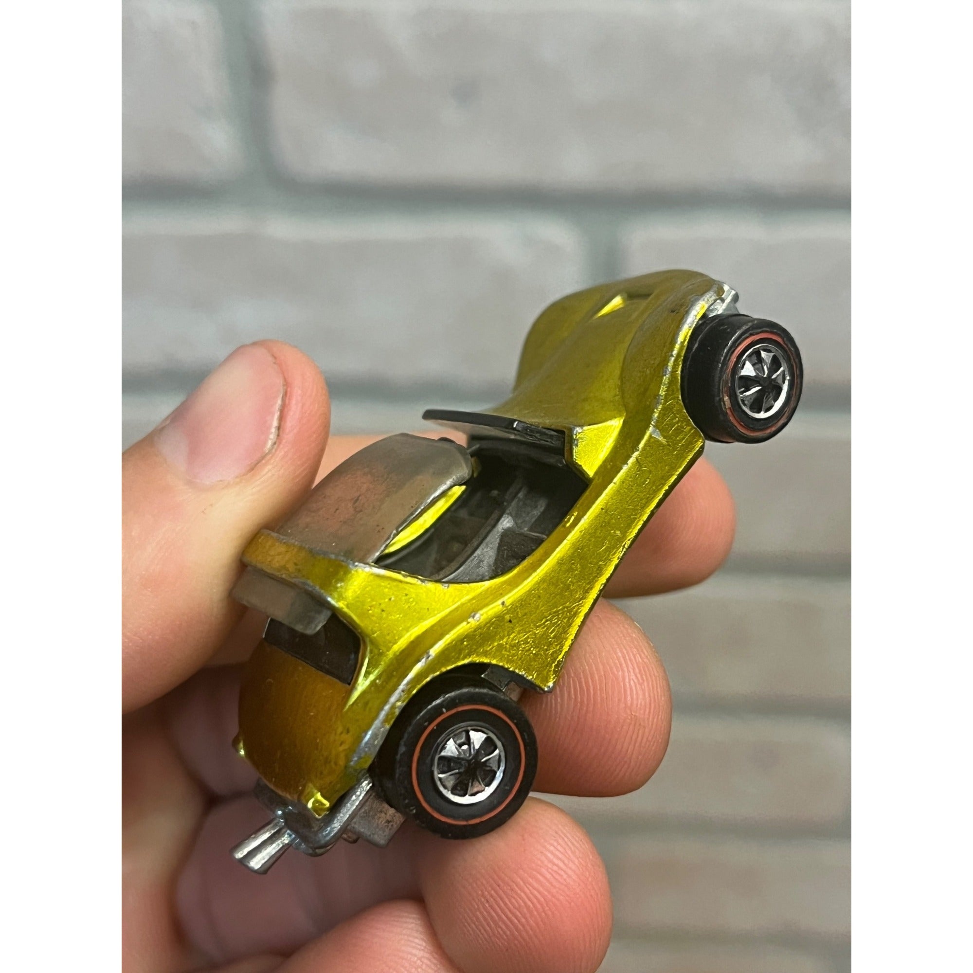 Vintage Hot Wheels Redline 1969 Sand Crab Lime Yellow - Very Good