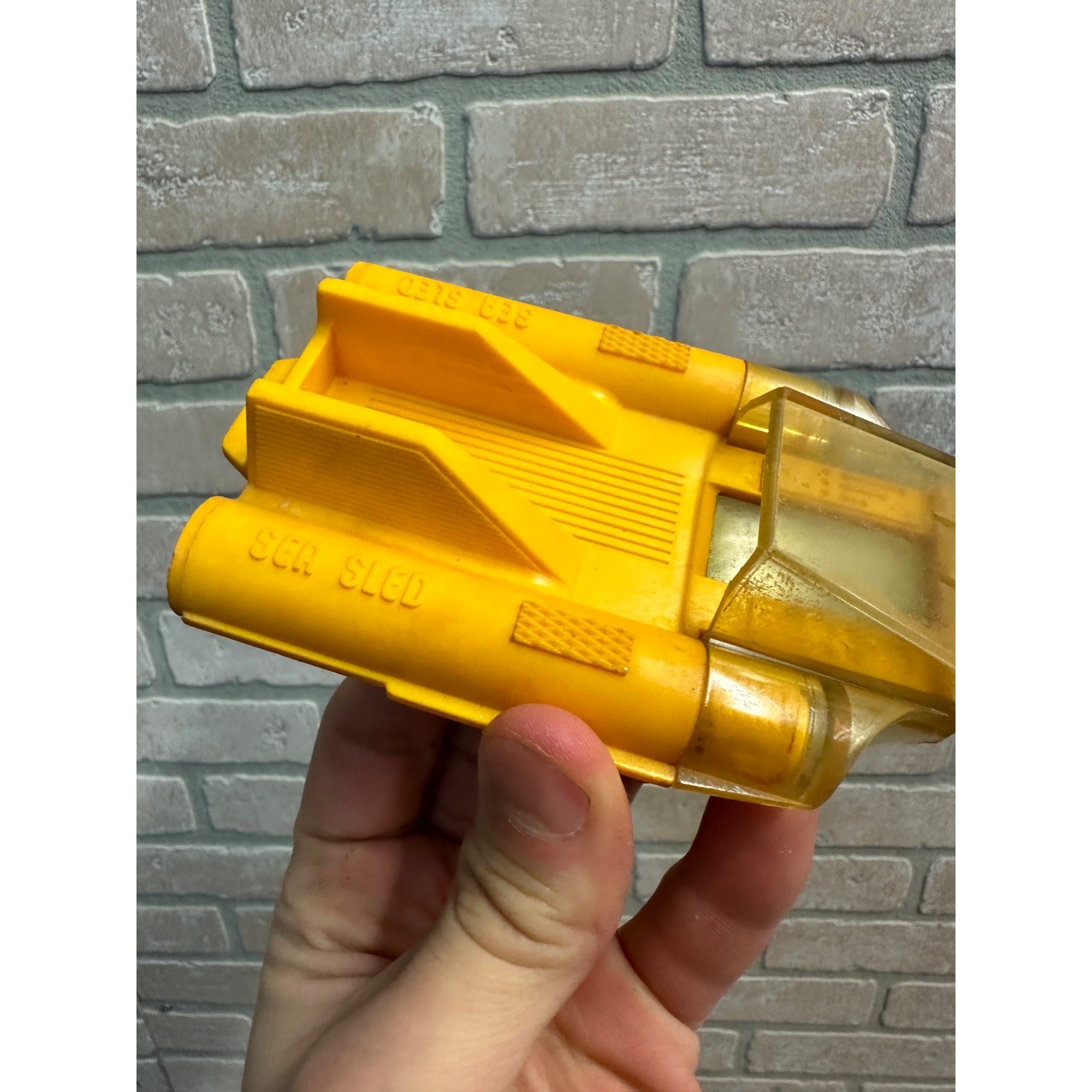 FISHER PRICE ADVENTURE PEOPLE SET #310 SEA EXPLORER PART YELLOW SEA SLED VINTAGE