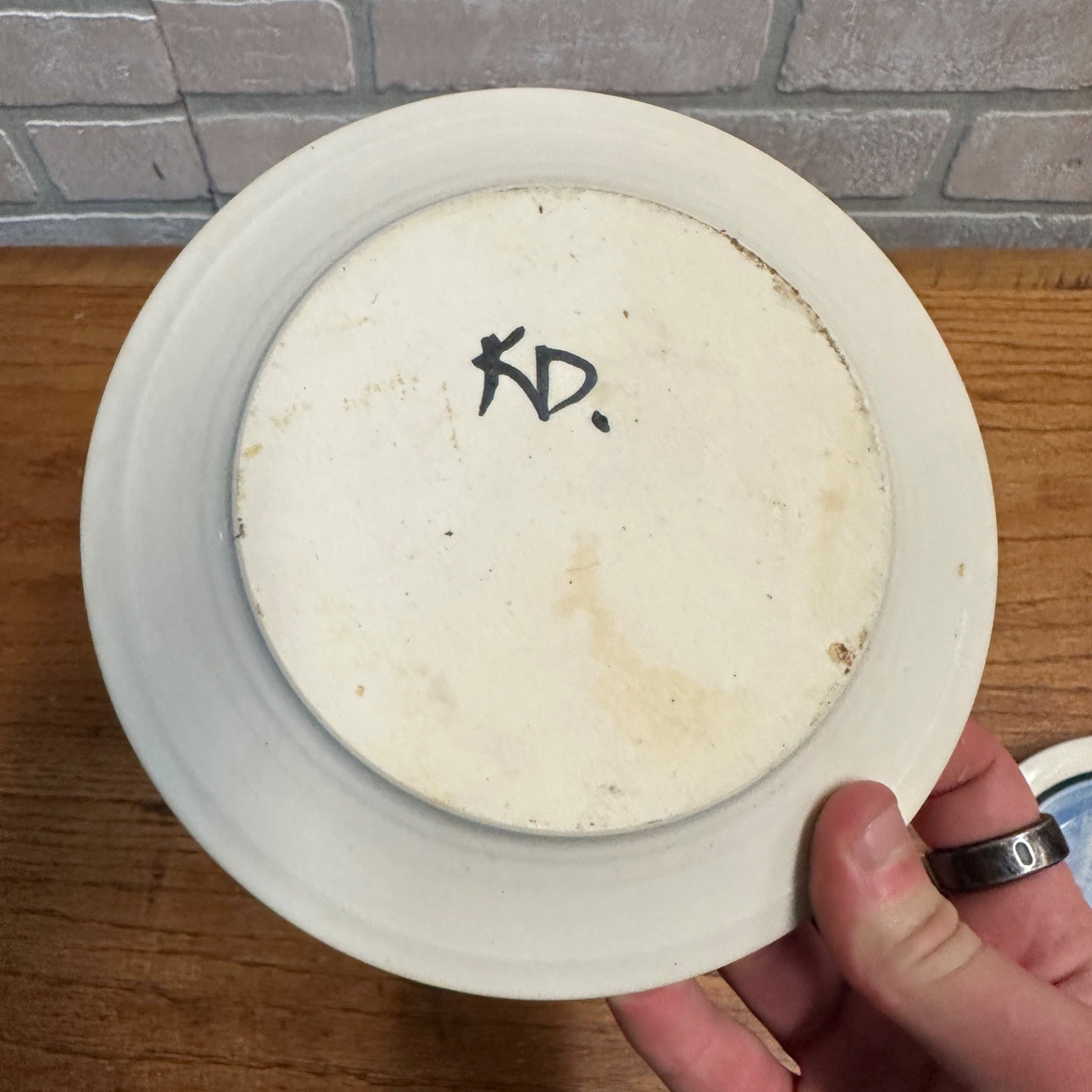 Pair (2) Karen Donleavy  Airedale Terrier Dessert Plates Ceramic Dog KD 6.75" Dia