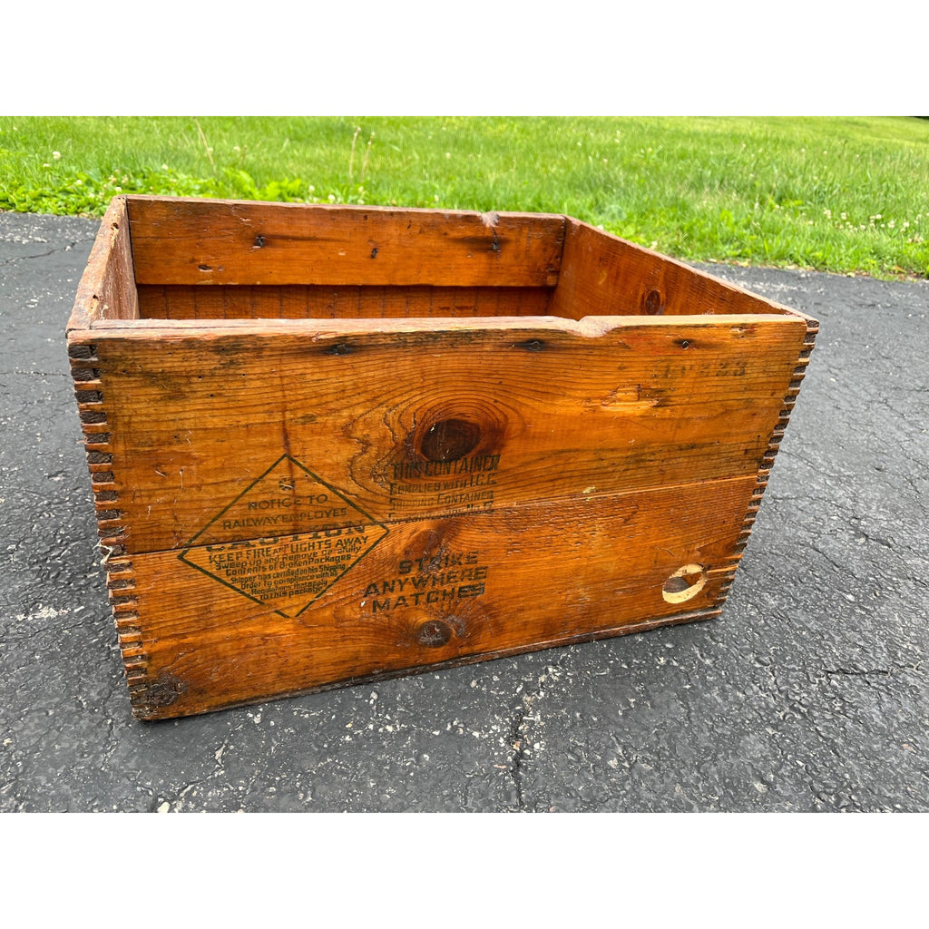 Antique 1900s The Diamond Match Co. Wooden Large Advertising Crate Zinke Fond du Lac Wis