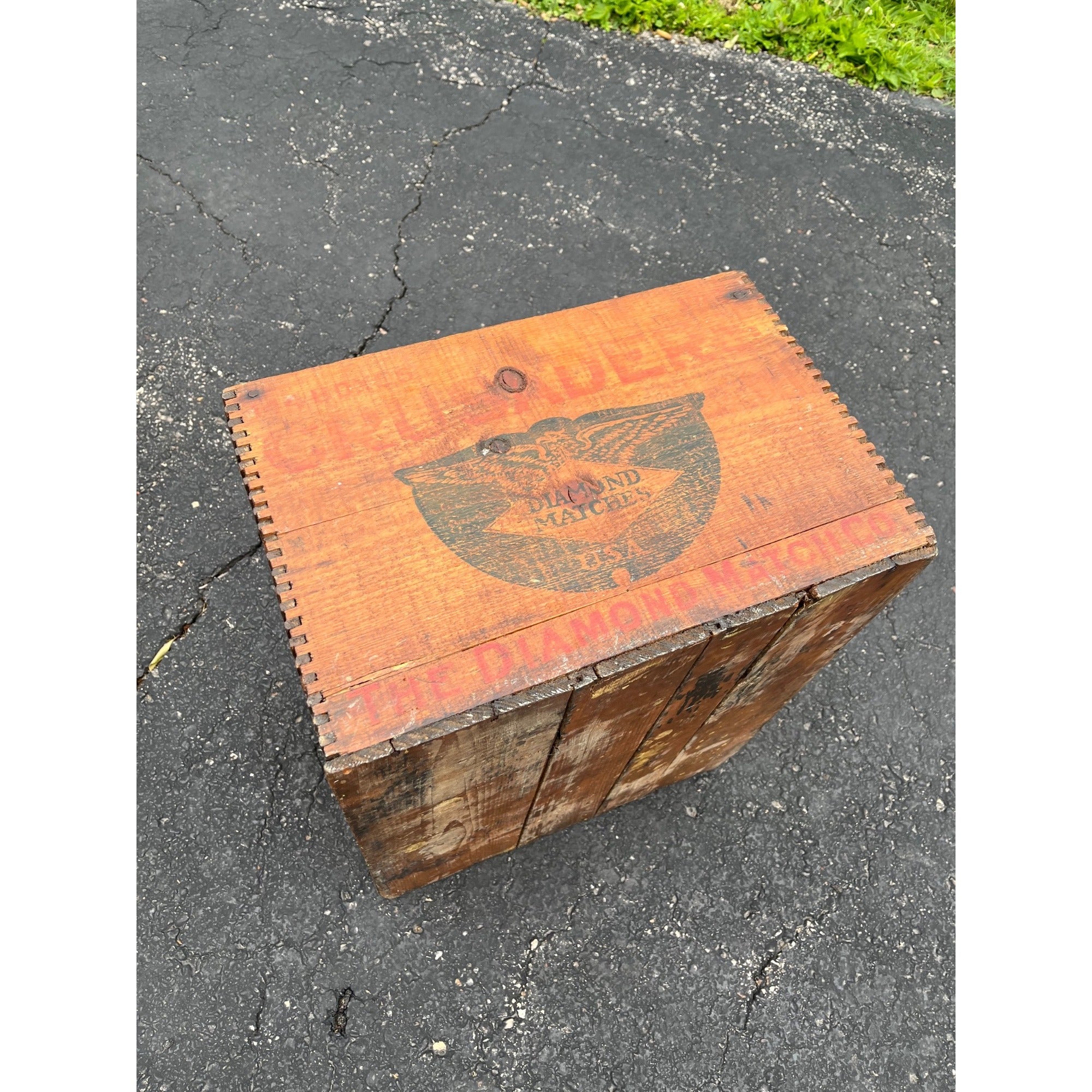 Antique 1900s The Diamond Match Co. Wooden Large Advertising Crate Zinke Fond du Lac Wis