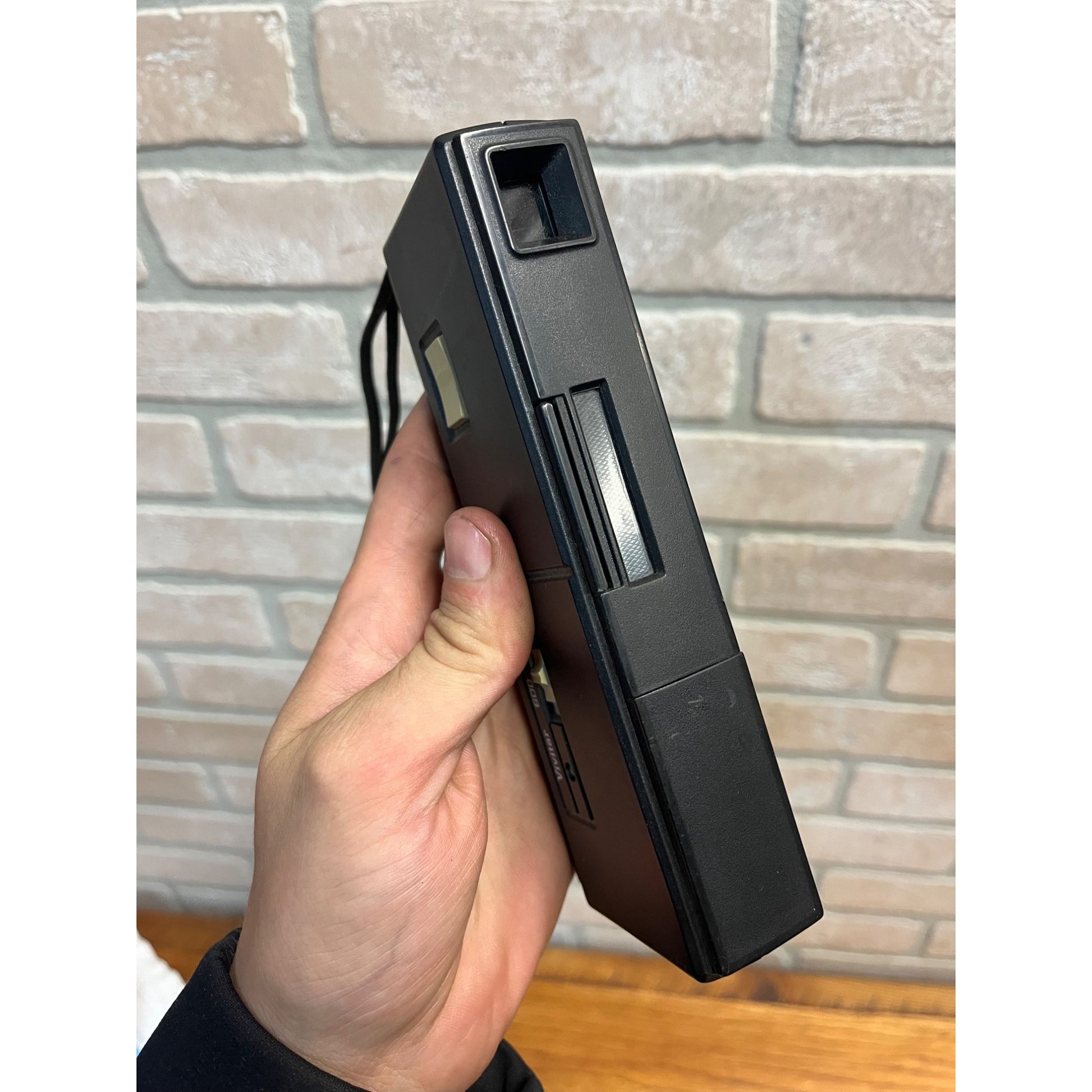 Vintage Vivitar 600 Camera Point and Shoot - Untested