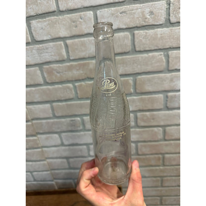 Vintage Pepsi Cola ACl Soda Glass Pop Bottle Oshkosh Wis 12oz Empty