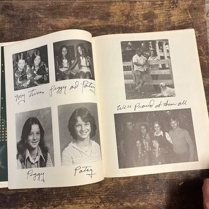 Vintage Loretta Lynn Autobiography Booklet "Me and Mine" Signed by Sister Peggy Sue